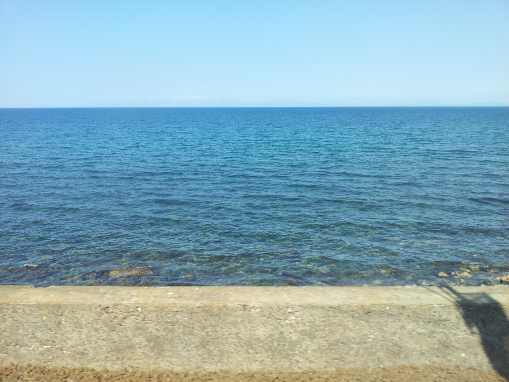 2016/08/13_函館本線 札幌〜小樽の車窓から石狩湾を望む