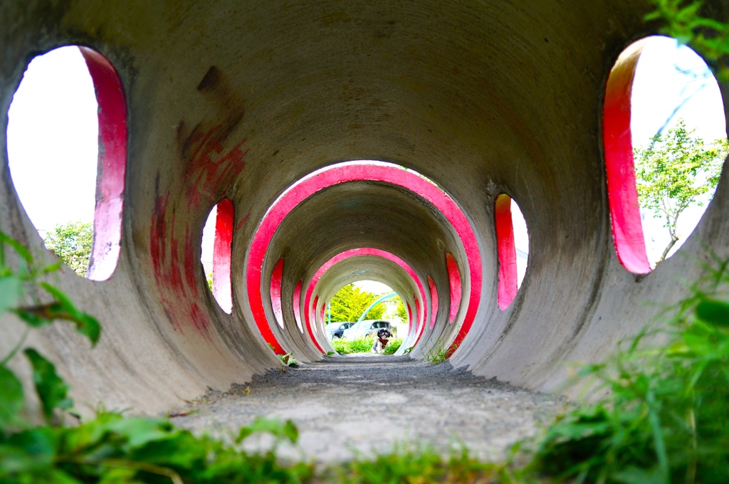 トンネルの向こう