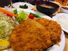カニークリームコロッケ定食