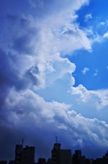 夏しちゃってる空