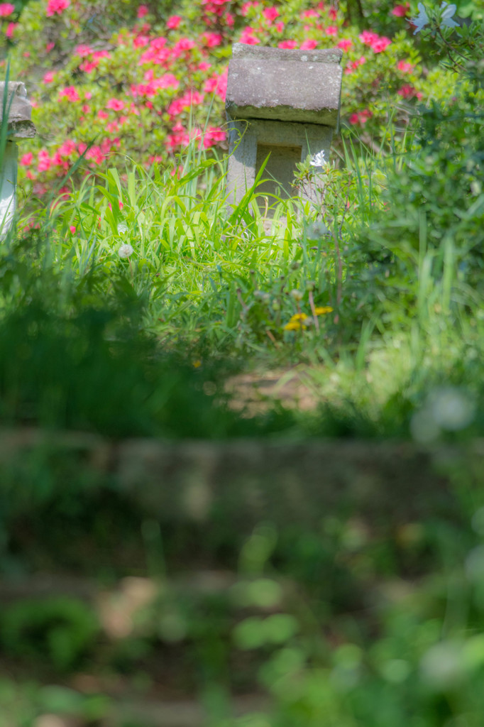 英霊の石祠