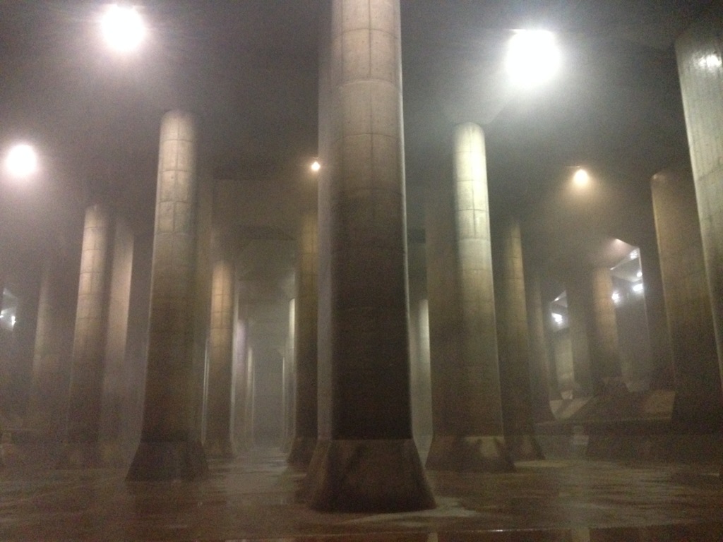 地下施設