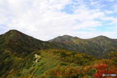 紅葉の朝日連峰-7