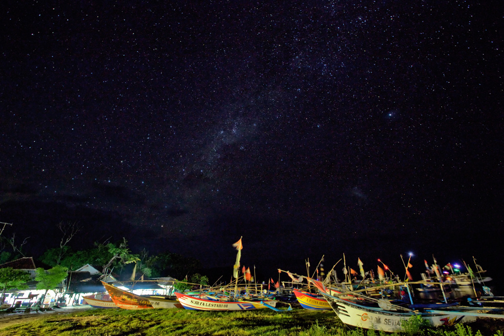 Ujung Genteng漁港の星空