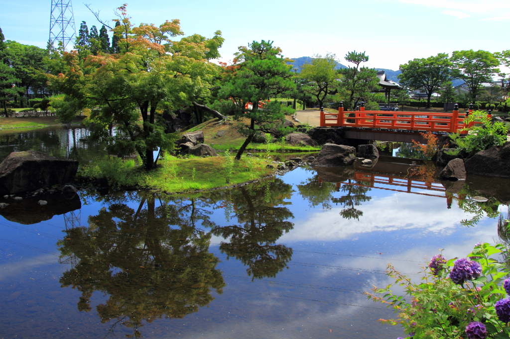 紫式部公園 -平安調庭園-