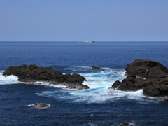 春の日本海　①