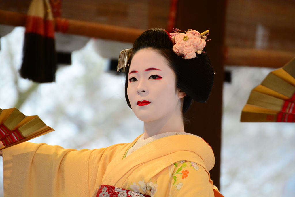 祇園さんの節分祭・舞踊奉納
