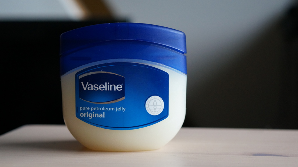 VASELINE