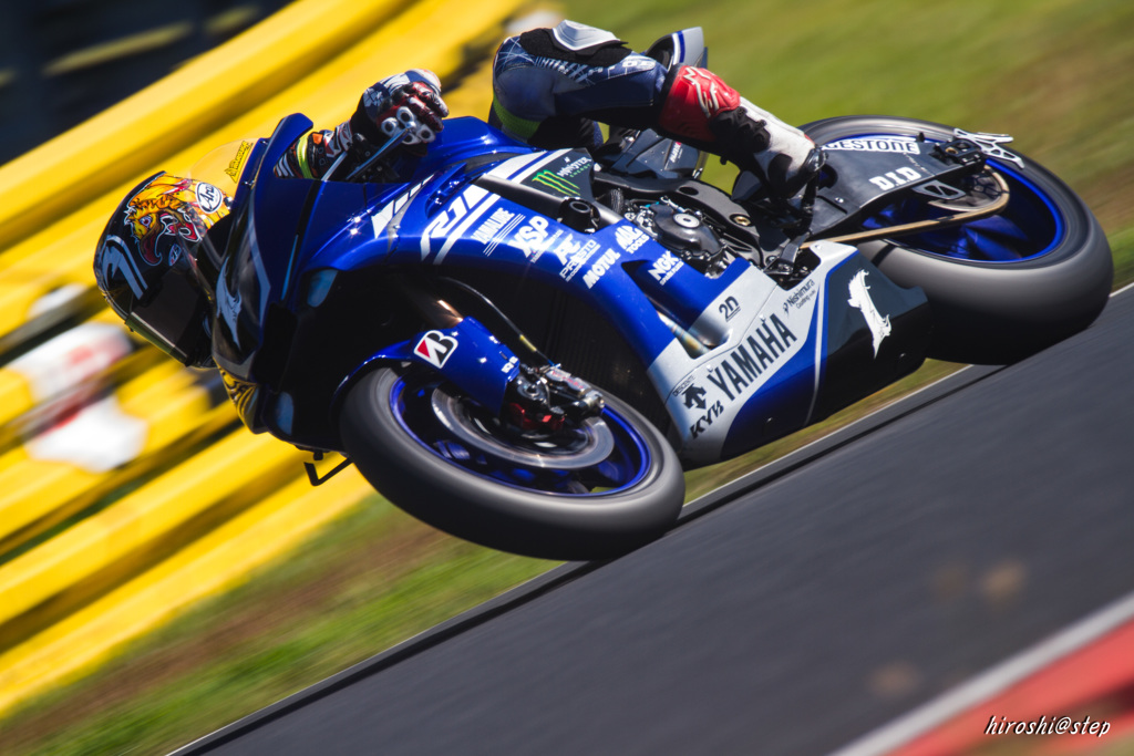 1 中須賀 克行 YAMAHA FACTORY RACING TEAM 
