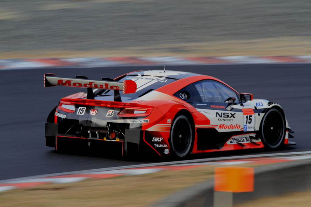 ドラゴ モデューロ NSX CONCEPT-GT