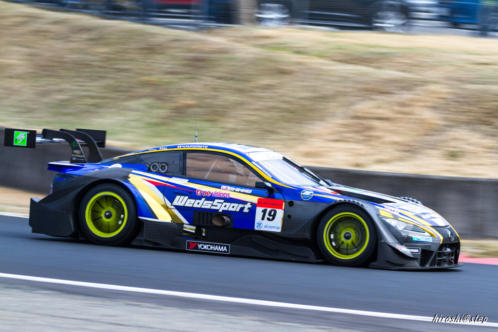 19 WedsSport ADVAN LC500
