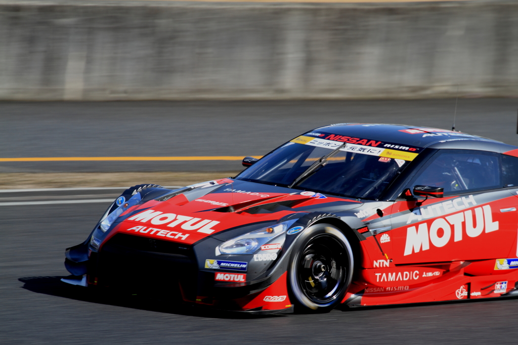 MOTUL AUTECH GT-R