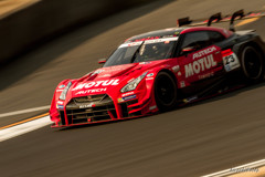 23 MOTUL AUTECH GT-R