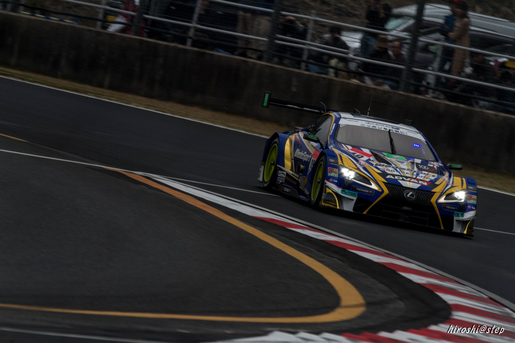 19 WedsSport ADVAN LC500