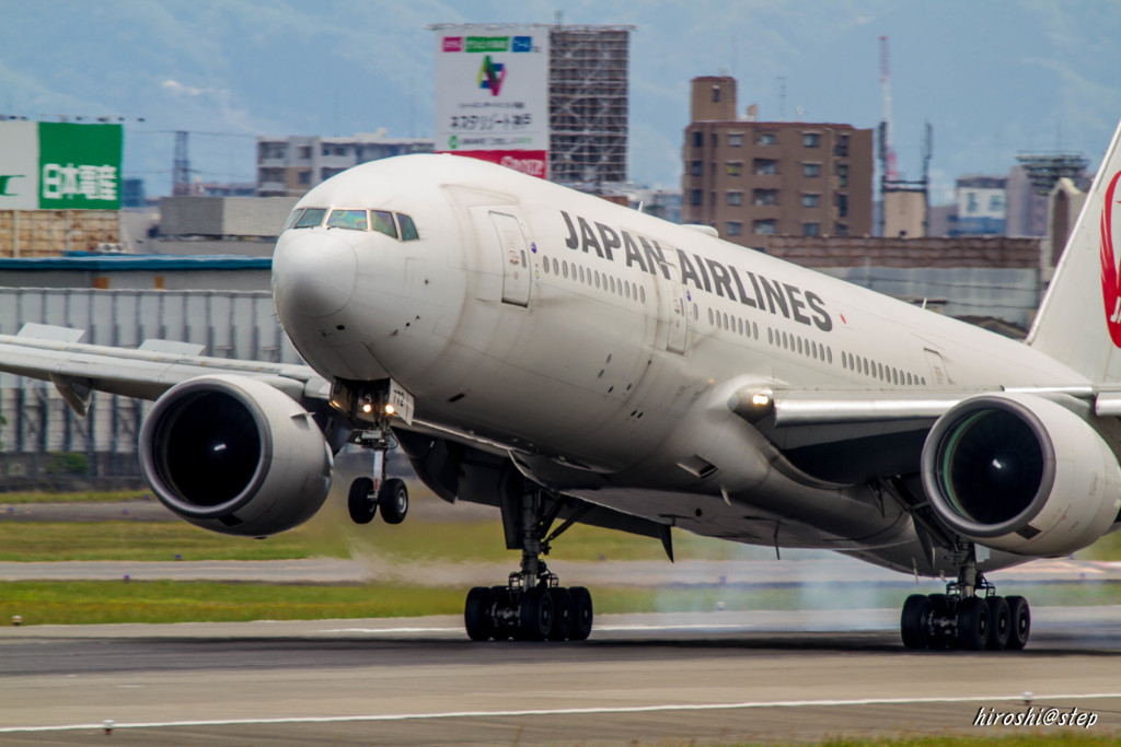 777 着陸