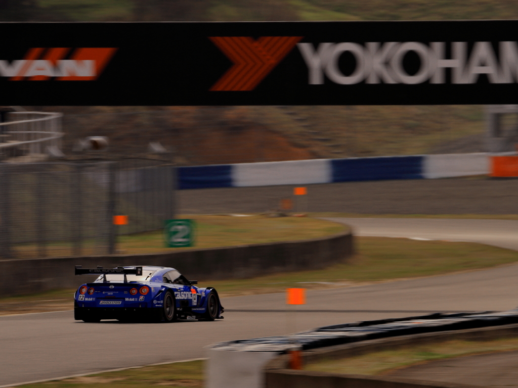 練習走行　カルソニック IMPUL GT-R