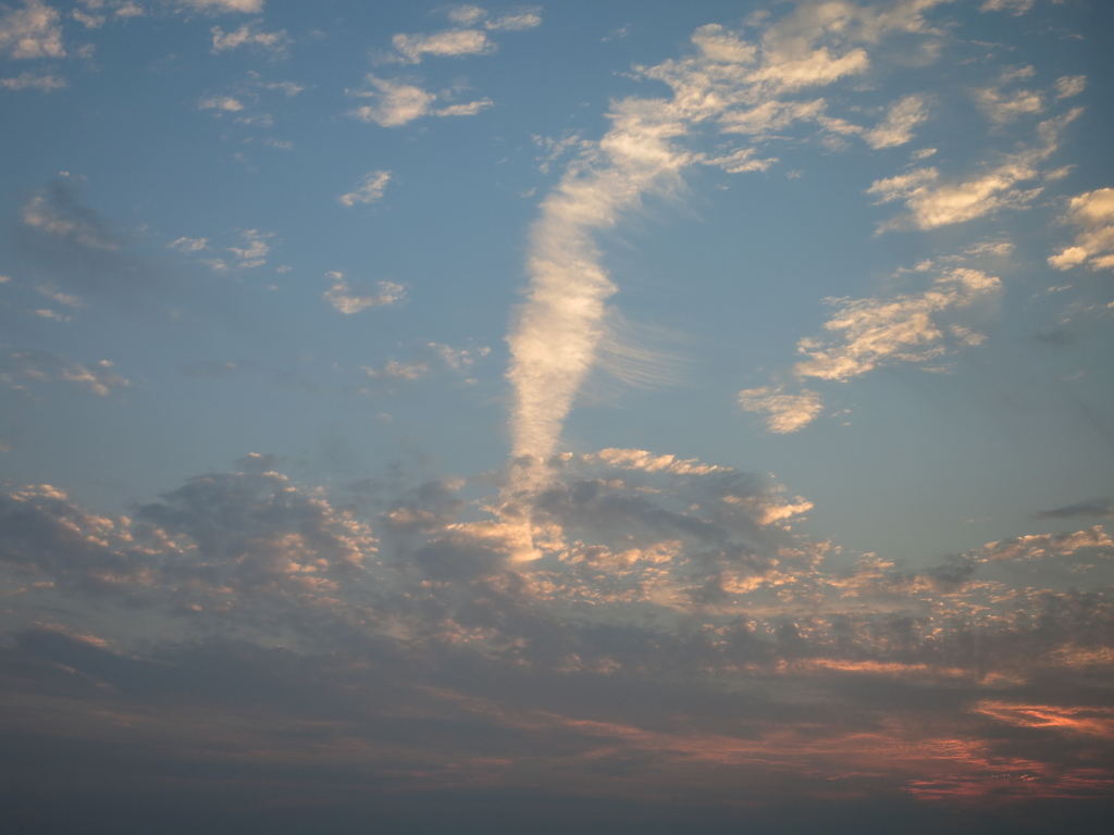 縦長の雲