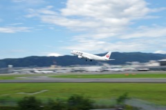 DDFFD208-FB8B-47FD-9CA9-F485F348C153