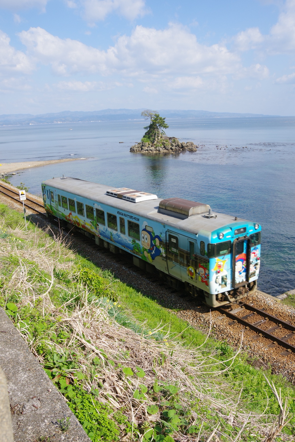 雨晴海岸　ハットリくん