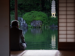 養浩館庭園　背中