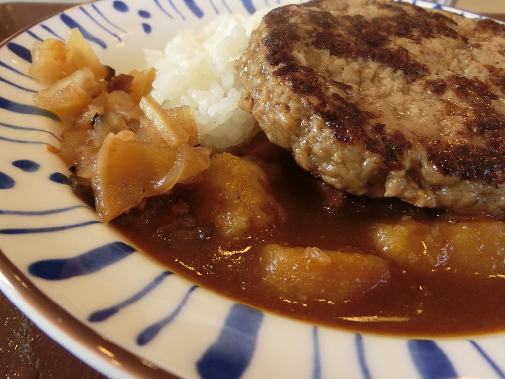 ハンバーグカレー