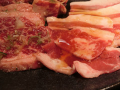 お肉