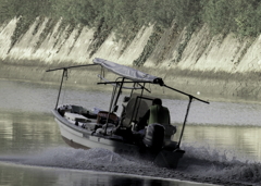 船首を上げて～・・