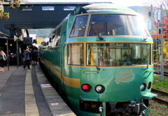 ゆふいんの森号