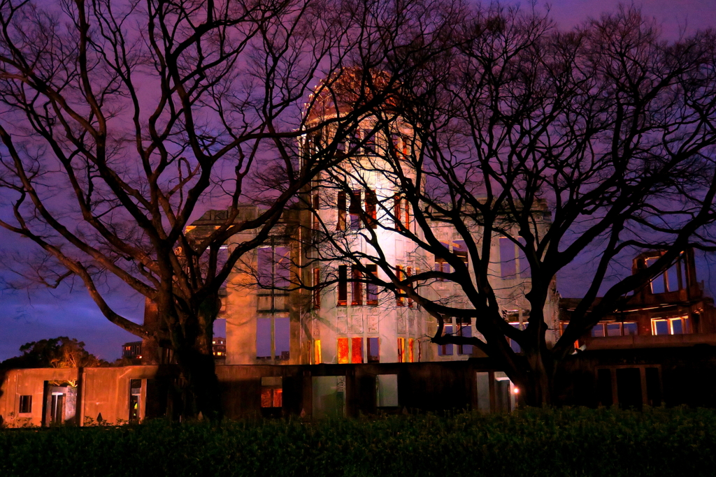 ドーム（ライトアップ）