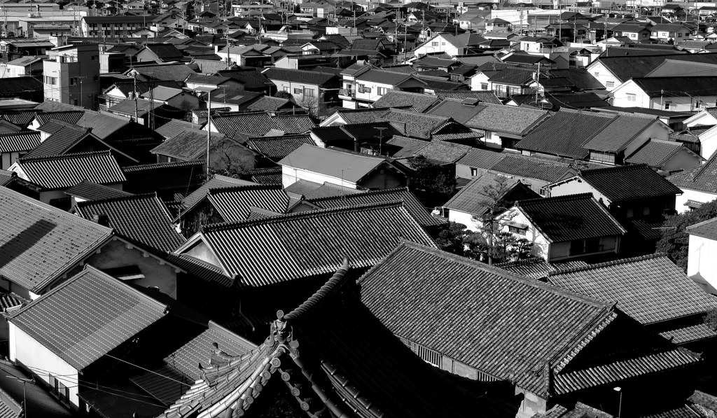 瓦屋根
