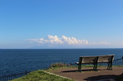 海の向こう