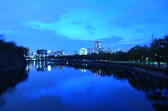 blue light Osaka