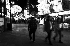 osaka monochrome 041