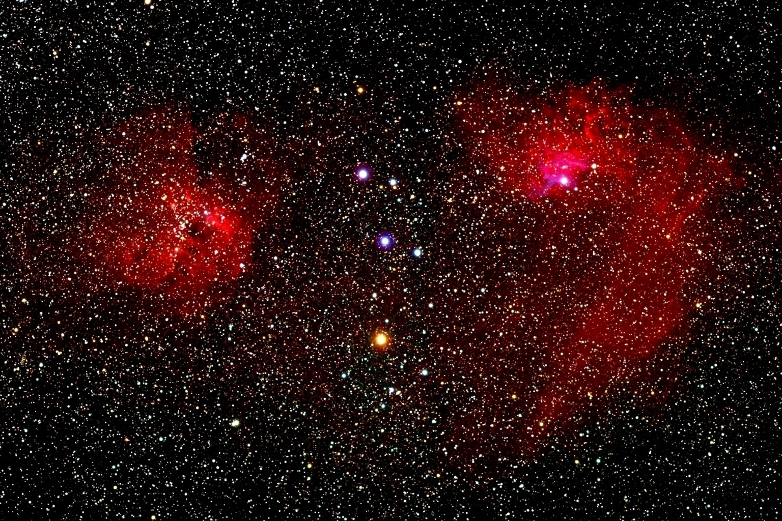 勾玉星雲付近