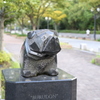 犬の銅像