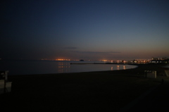 海岸の夜明け