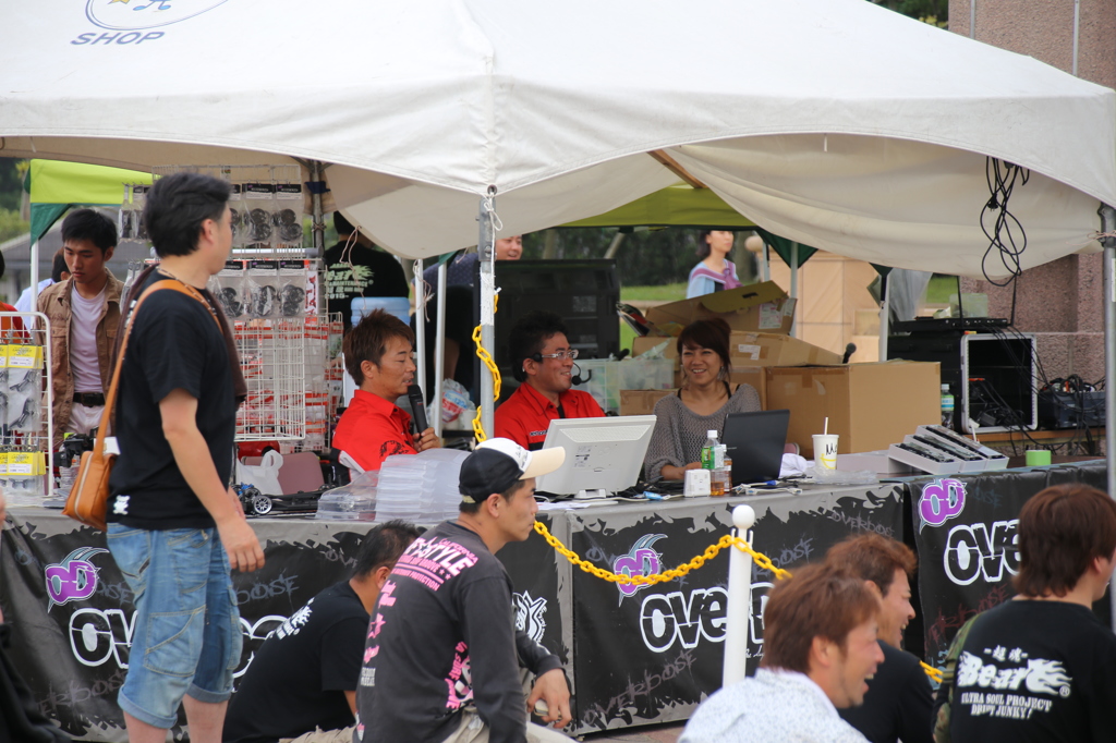 実況してました。