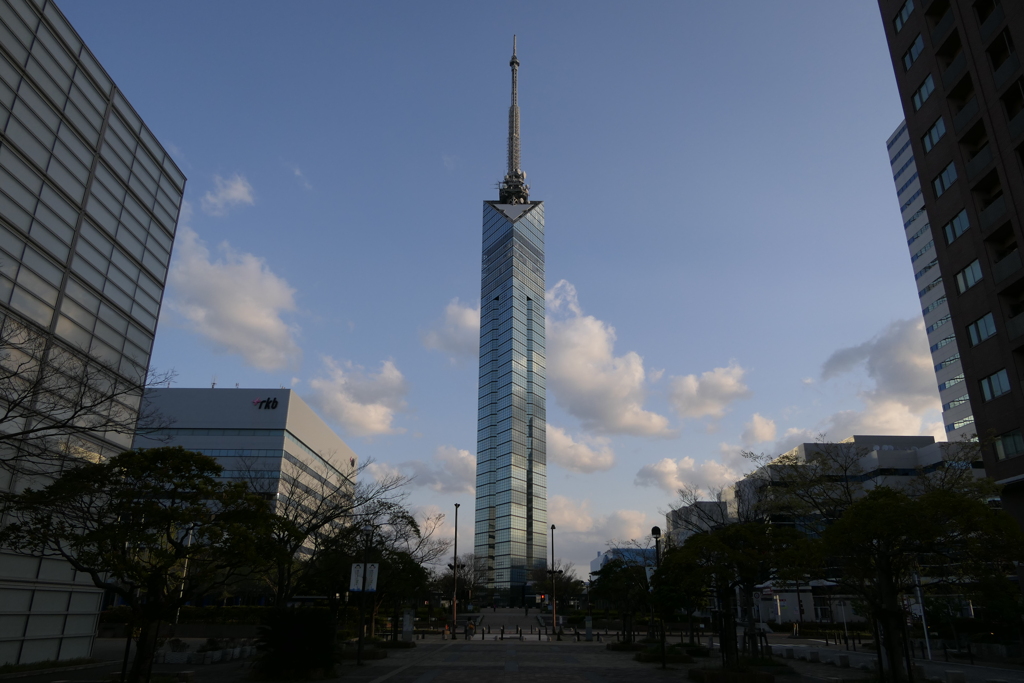 タワーと青空