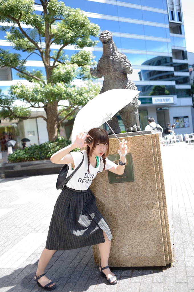 ゴジラvsモンスター少女