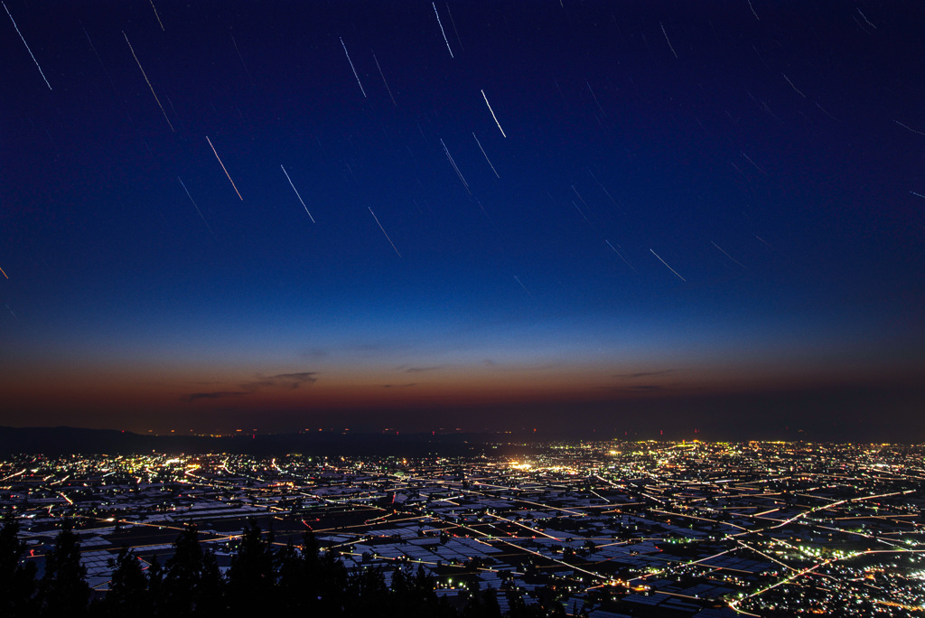 星と散居村