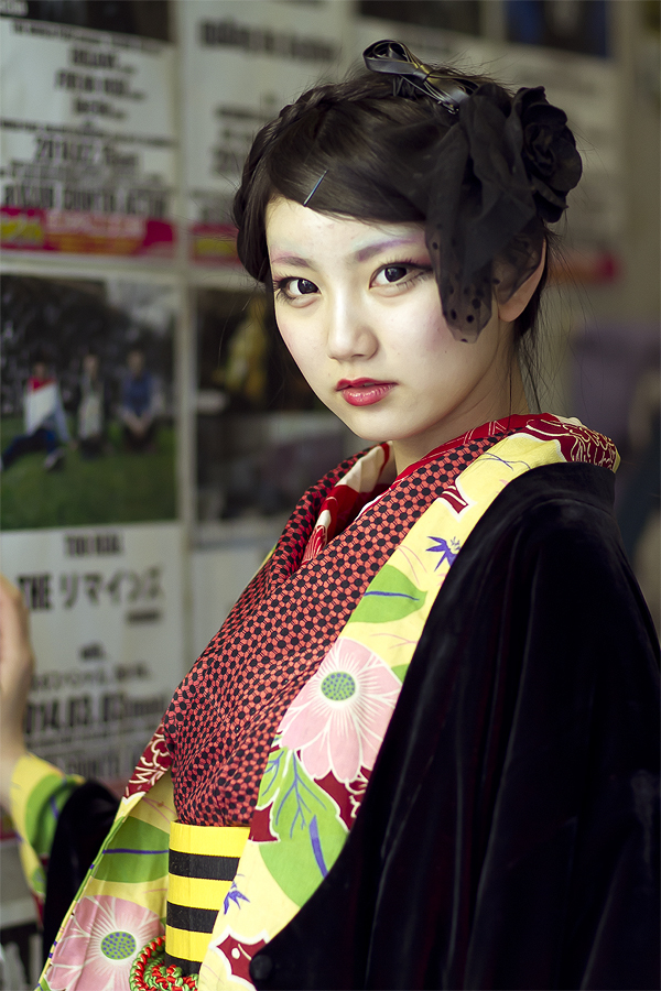 Kimono Girl