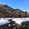 流れは凍らず