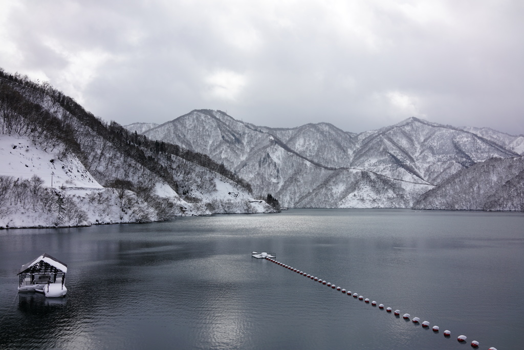 九頭竜湖　
