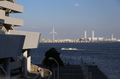 港