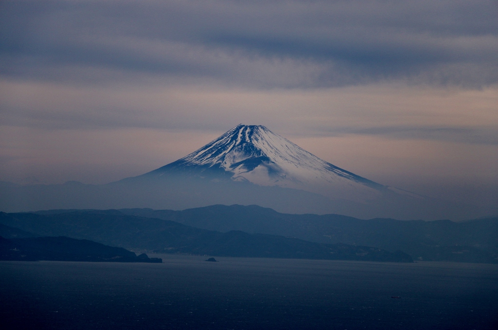 伊豆大島 winter blues