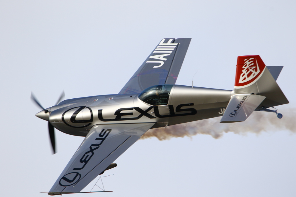 2017岐阜基地航空祭_EXTRA300_RTB2