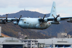 2017岐阜基地航空祭_C130H低空飛行