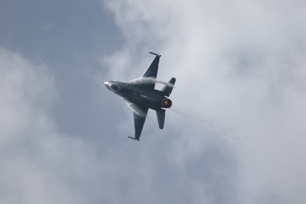 2016岐阜基地航空祭_F16高速機動