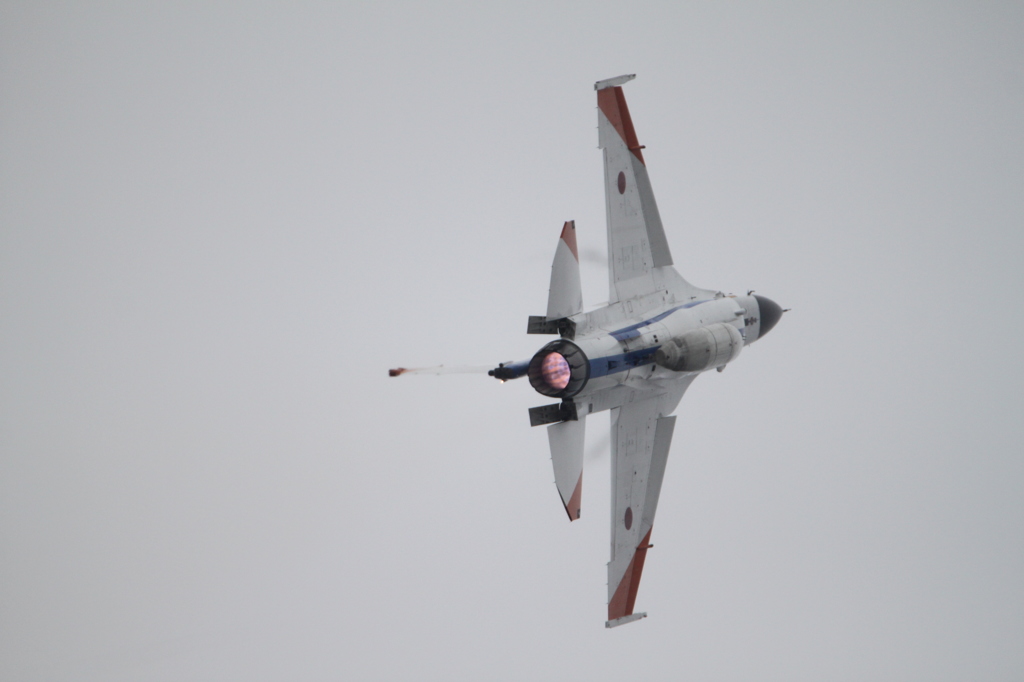 エアフェスタ2015_F2旋回2