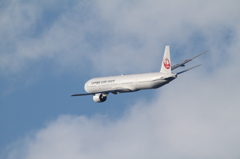 201511伊丹空港_B777_JAL2